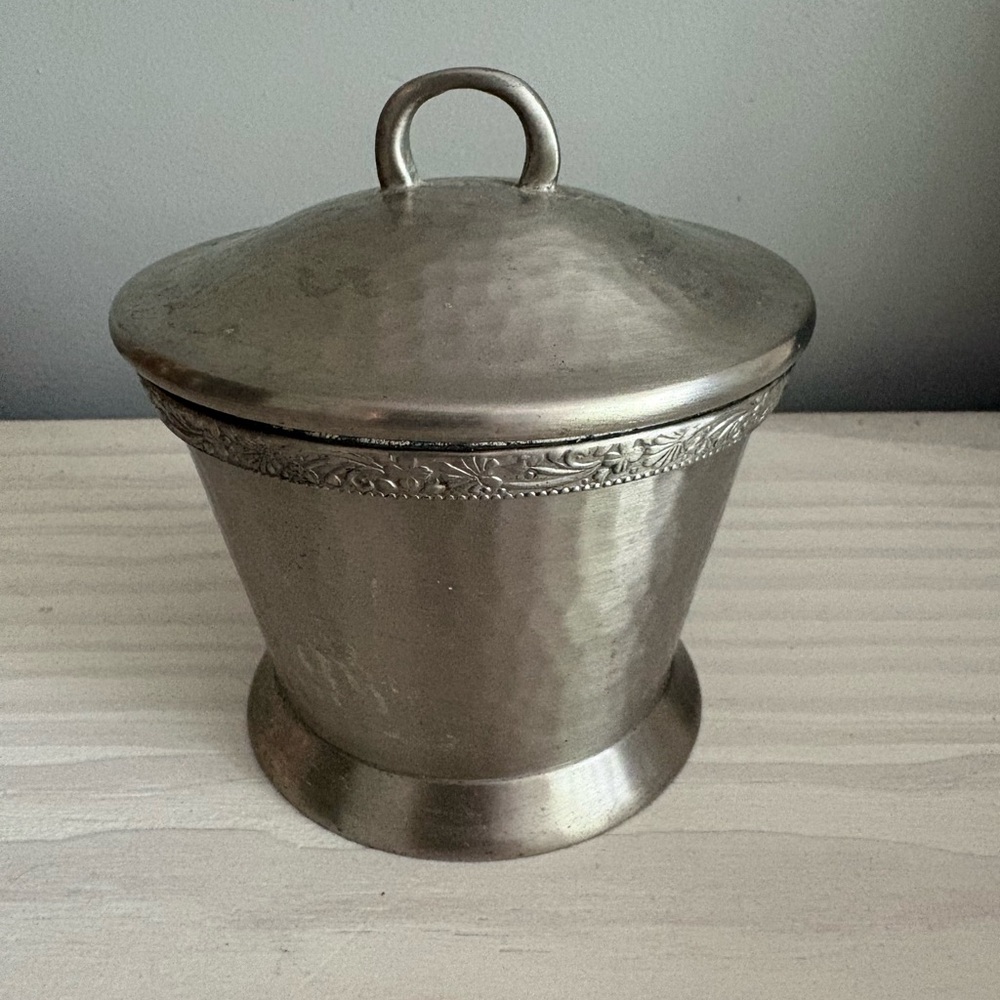 VTG Hammered Pewter Lidded Canister/Trinket Box